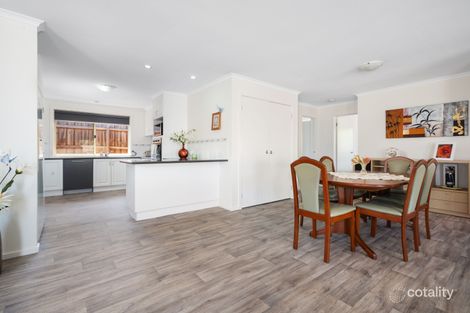 Property photo of 2/100 Underbank Boulevard Bacchus Marsh VIC 3340