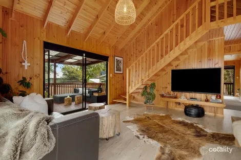 Property photo of 19 Kenelm Avenue Sisters Beach TAS 7321