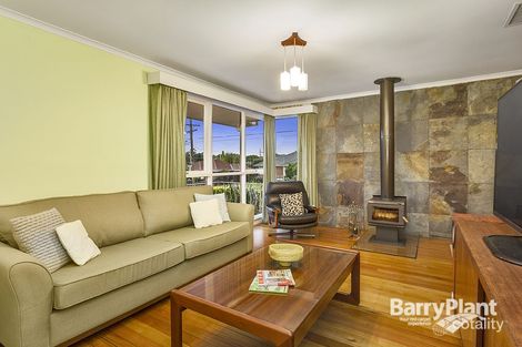 Property photo of 8 Lea Crescent Bundoora VIC 3083