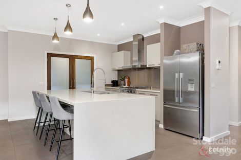 Property photo of 8 Kitchener Road Pascoe Vale VIC 3044