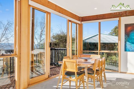 Property photo of 33 Rosehill Crescent Lenah Valley TAS 7008