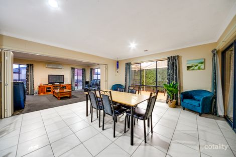 Property photo of 32 McGowan Drive Skye VIC 3977