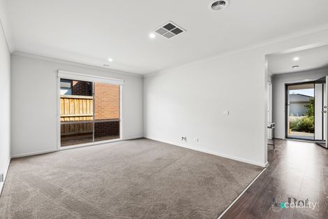Property photo of 7 Rabbit Crescent Werribee VIC 3030