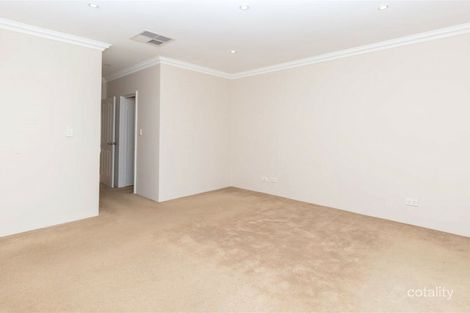 Property photo of 33 Olympus Loop Merriwa WA 6030
