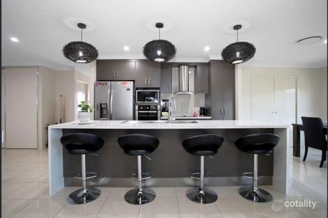 Property photo of 41 Kerrisdale Crescent Beaconsfield QLD 4740