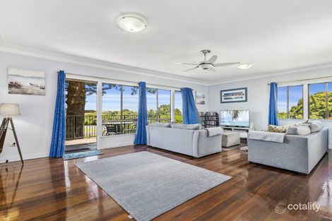Property photo of 8 Stradbroke Place Dunwich QLD 4183