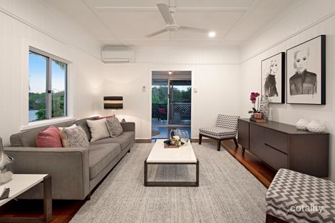 Property photo of 21 Railway Parade Mitchelton QLD 4053