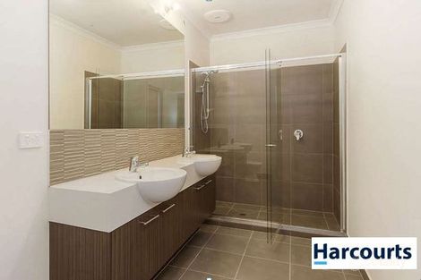 14 Crystal Rd, Cobblebank, VIC 3338