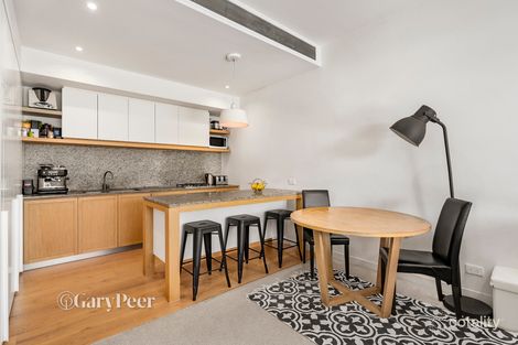 Property photo of 60B Kambrook Road Caulfield North VIC 3161