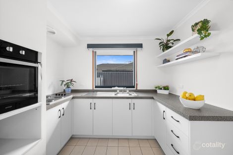 Property photo of 3 Trecastle Court Craigieburn VIC 3064