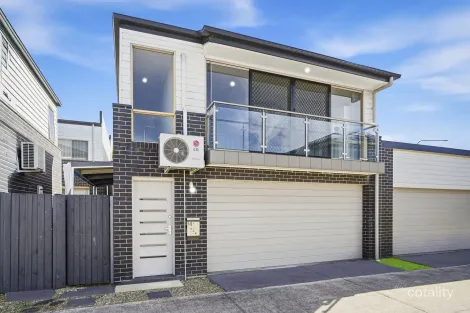 32 Peregrine St, Marsden Park, NSW 2765