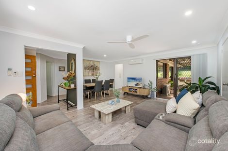 Property photo of 18 Haigh Close Berkeley Vale NSW 2261