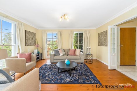 Property photo of 4 Roseworthy Crescent Farrer ACT 2607
