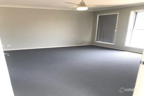 Property photo of 19 Barrallier Place Drewvale QLD 4116