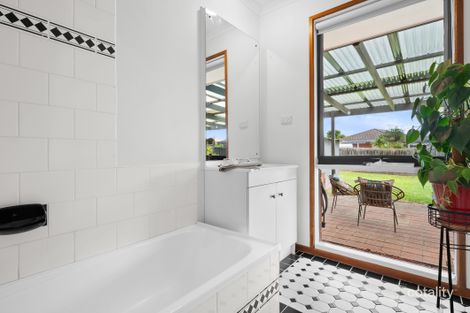 Property photo of 3 Trecastle Court Craigieburn VIC 3064