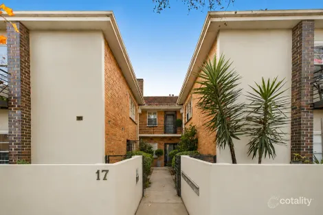 4/17 Joyce St, Elwood, VIC 3184