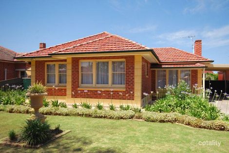 17 Chamberlain Ave, Clarence Gardens, SA 5039