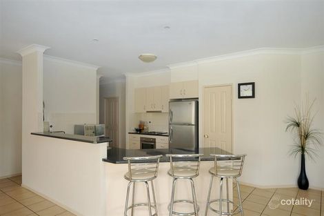 Property photo of 6 Oakdale Place Highfields QLD 4352