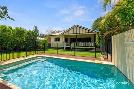72 Dorrington Dr, Ashgrove, QLD 4060