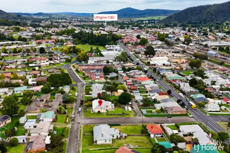 Property photo of 6 Whitton Street Lithgow NSW 2790