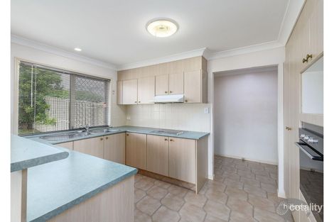 Property photo of 1/161 Whiting Street Labrador QLD 4215
