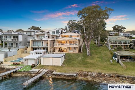 14 MARINE PDE, NORDS WHARF, NSW 2281