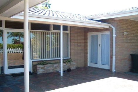 Property photo of 12 Success Crescent Salter Point WA 6152