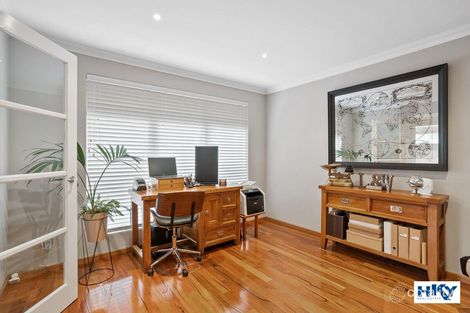 Property photo of 16 Ollave Circuit Aveley WA 6069