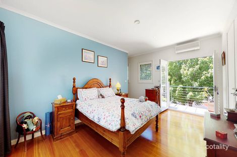 Property photo of 16 Emmy Court Burwood VIC 3125