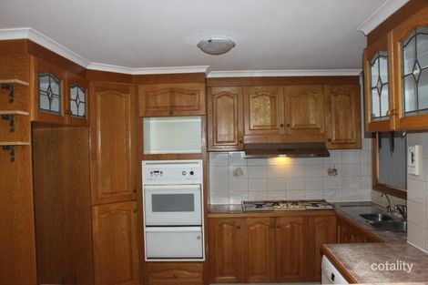 Property photo of 13 Australia Drive Taylors Lakes VIC 3038