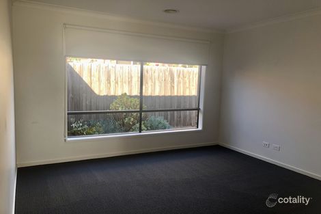 Property photo of 11 Hegarty Place Maddingley VIC 3340