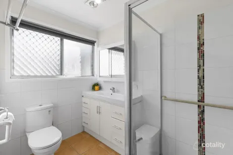 Property photo of 5 Lovell Court Sinnamon Park QLD 4073