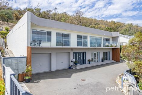 154 Derwent Ave, Lindisfarne, TAS 7015