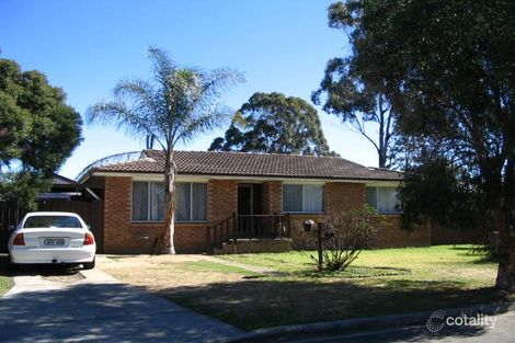 6 Farmer Pl, St Clair, NSW 2759