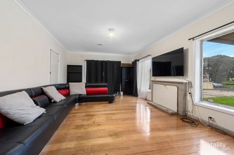 Property photo of 76 Oberon Avenue St Albans VIC 3021