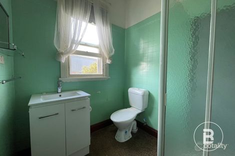 Property photo of 270 Gladstone Street Maryborough VIC 3465