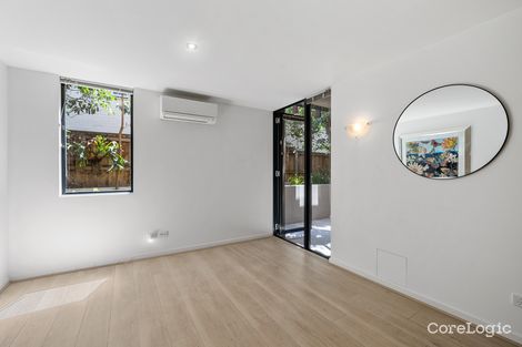Property photo of 1/233 Dandenong Road Windsor VIC 3181