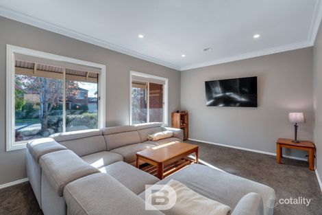 Property photo of 5 Thornton Avenue Sunbury VIC 3429
