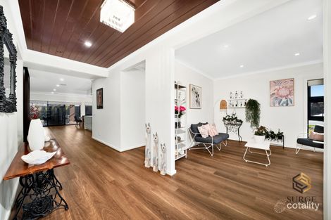 Property photo of 19 Chaucer Crescent Truganina VIC 3029