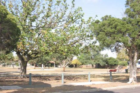 7-15 Hall St, Fairfield, VIC 3078