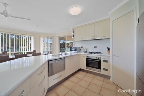 Property photo of 9 Grevillea Court Woodgate QLD 4660