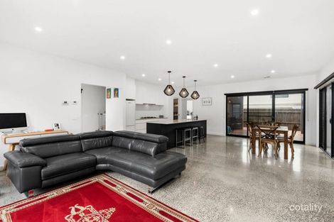 Property photo of 2/41 Nicholas Street Newtown VIC 3220