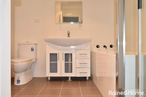 Property photo of 115 Berthong Street Young NSW 2594