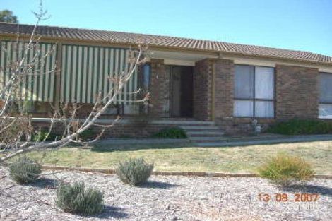 85 Couchman Cres, Chisholm, ACT 2905