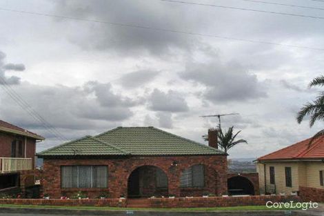 244 Flagstaff Rd, Lake Heights, NSW 2502