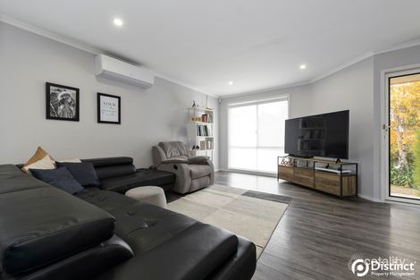 Property photo of 23 Karrugang Circuit Ngunnawal ACT 2913