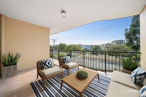 Property photo of 2/13-15 Humpybong Esplanade Redcliffe QLD 4020
