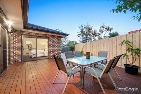 Property photo of 2/22 Myrtle Street Bayswater VIC 3153