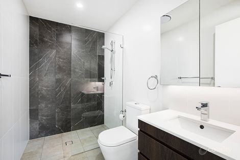 Property photo of 302/98 Lakeside Parade Jordan Springs NSW 2747