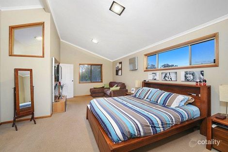 Property photo of 5 McNee Close Lisarow NSW 2250